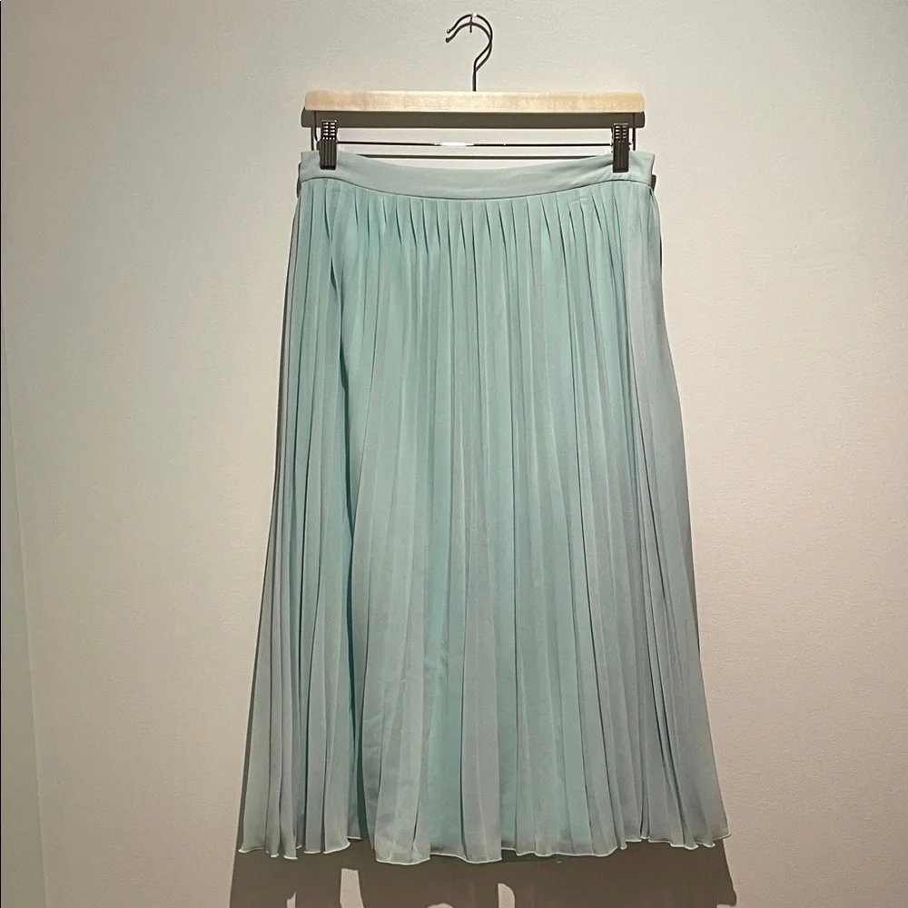 NWT twik Elegant Mint Green Pleated Midi Skirt - Picture 1 of 9